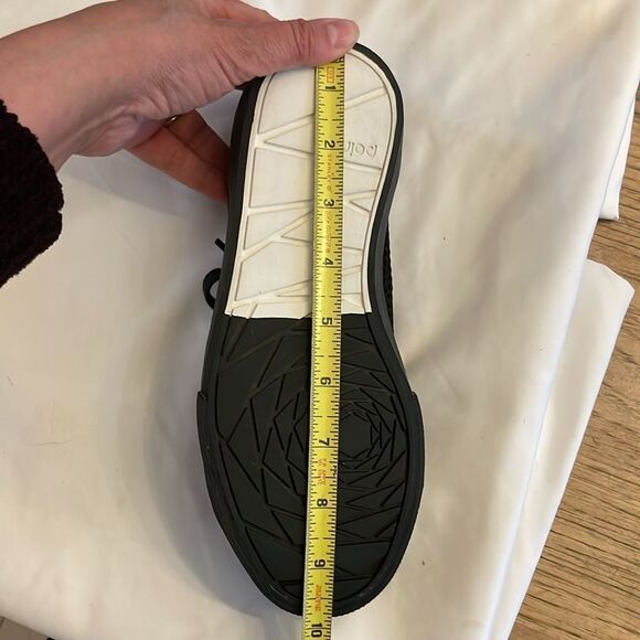 POINTER BLACK SNEAKERS.   LOW CUT, VULCANIZE SOLE.  NEW IN BOX - Picture 11 of 11